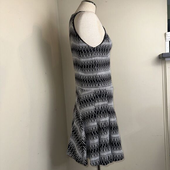 THAKOON ADDITION Black White Raised Stitch Sleeveless Mini Drop Waist Dress Sz 4 - Picture 5 of 8